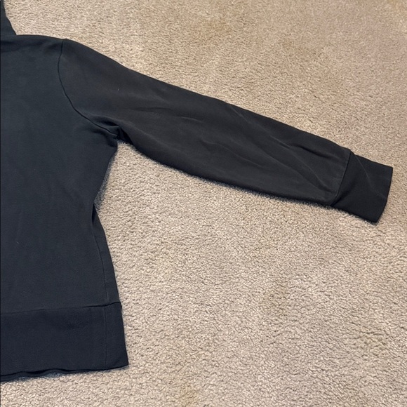 The North Face Black Pullover Hoodie - Picture 5 of 6